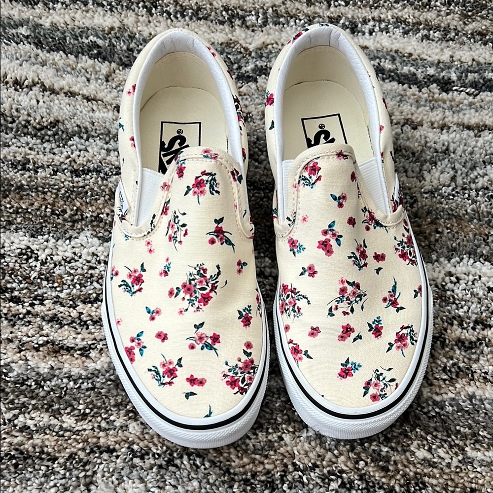 Cream and Red Slip-On Canvas Sneakers